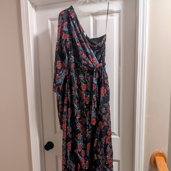 Vici One Shoulder Formal Floral Dress - Picture 3 of 4